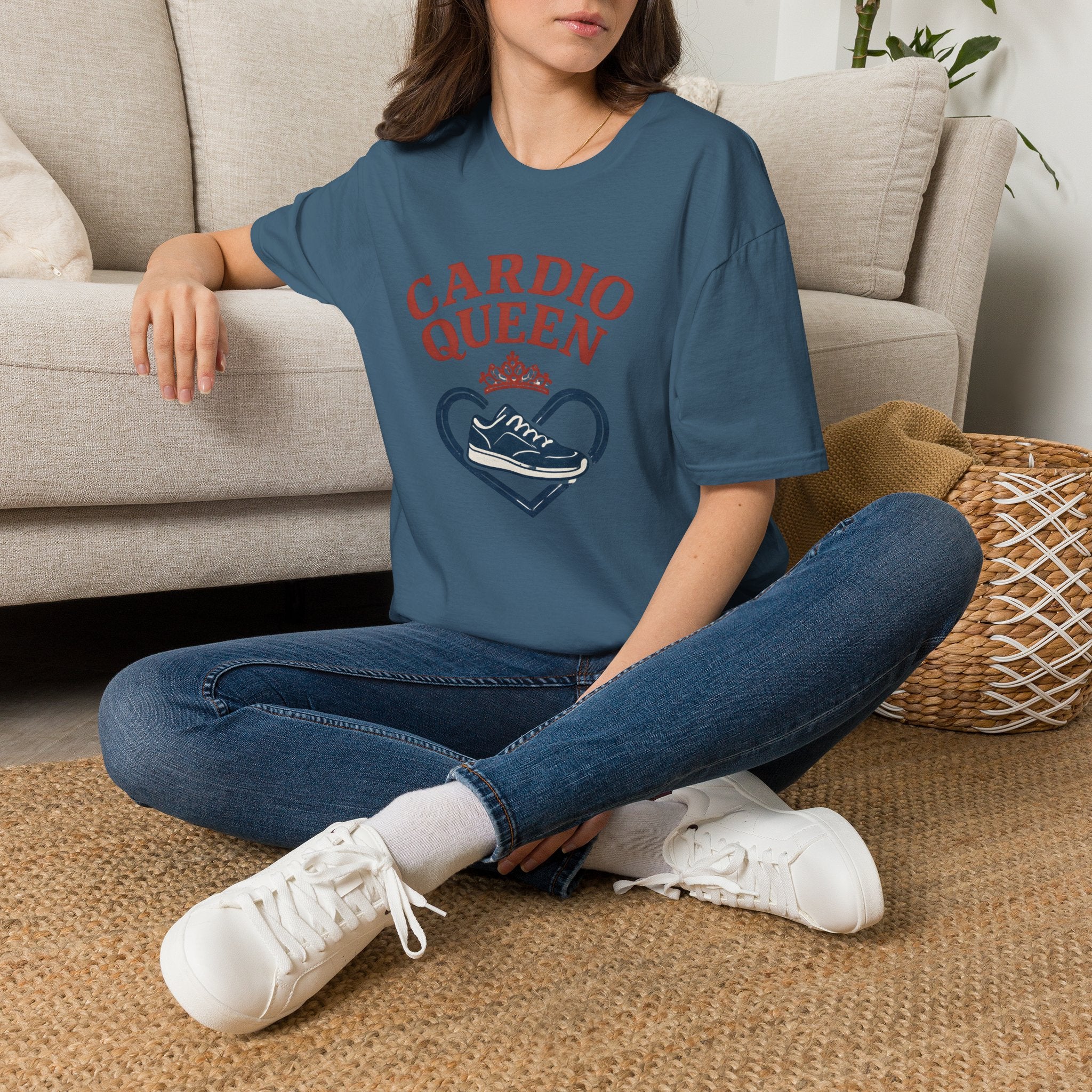 Cardio Queen Sneaker T-Shirt